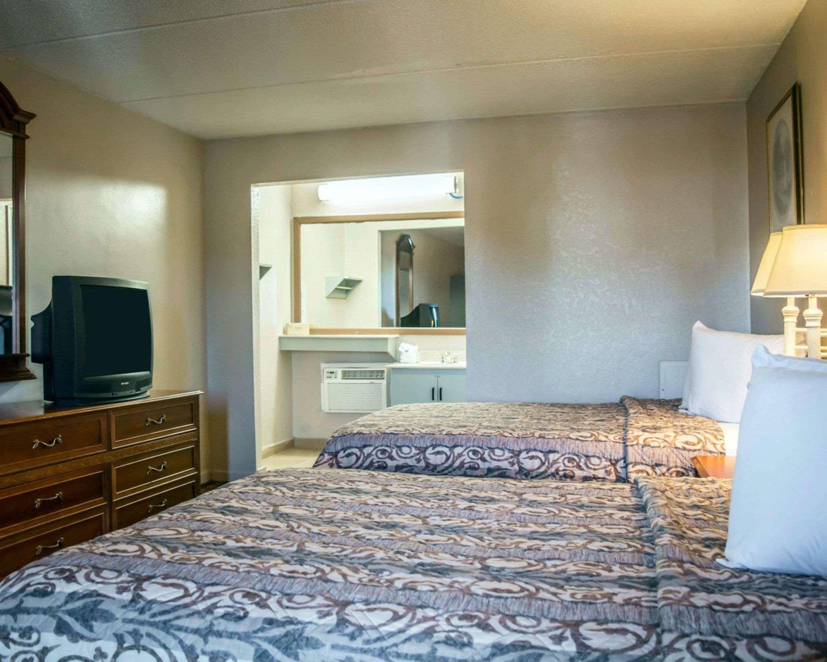 Rodeway Inn Clearwater-Dunedin Eksteriør bilde