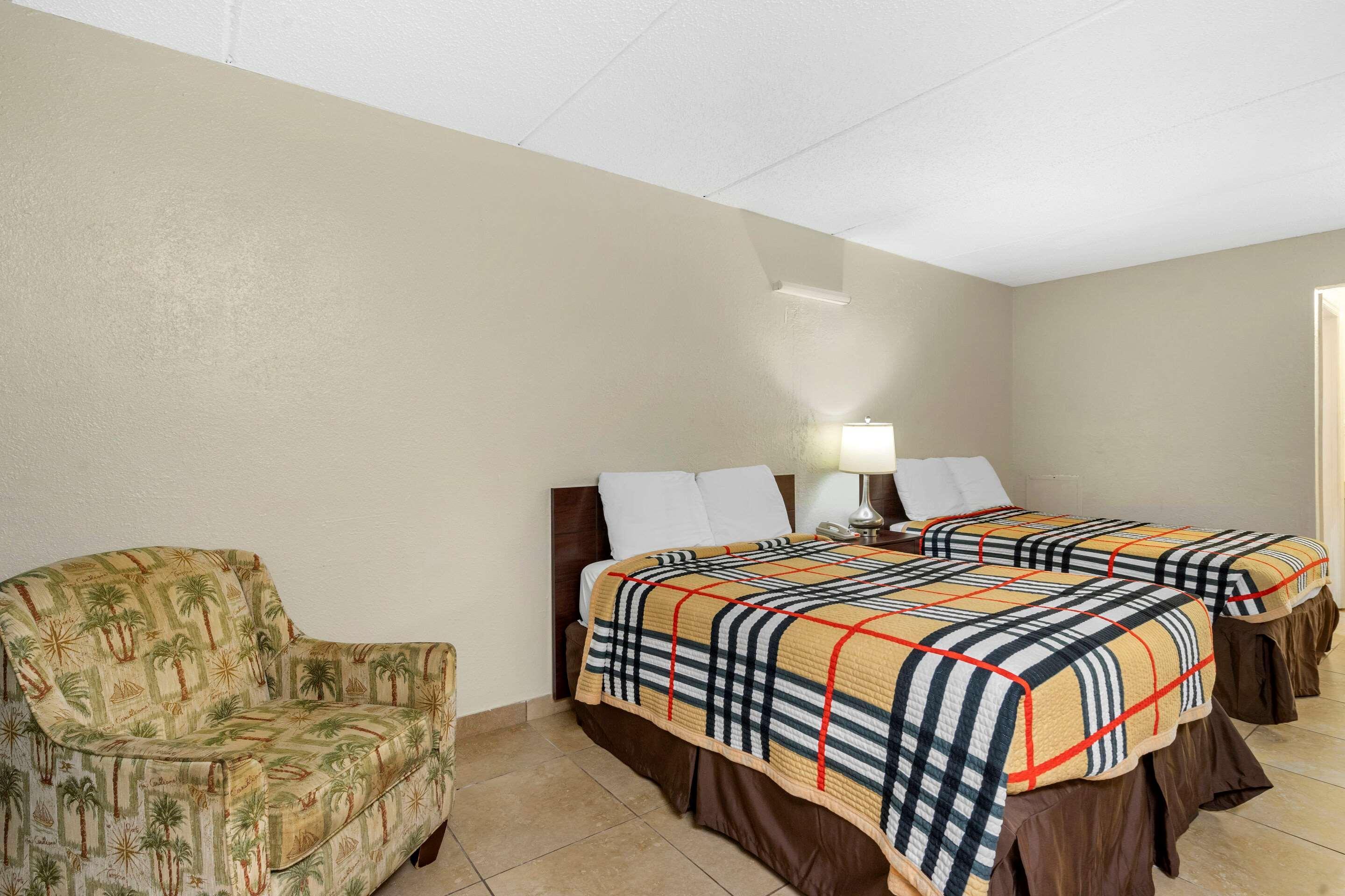 Rodeway Inn Clearwater-Dunedin Eksteriør bilde