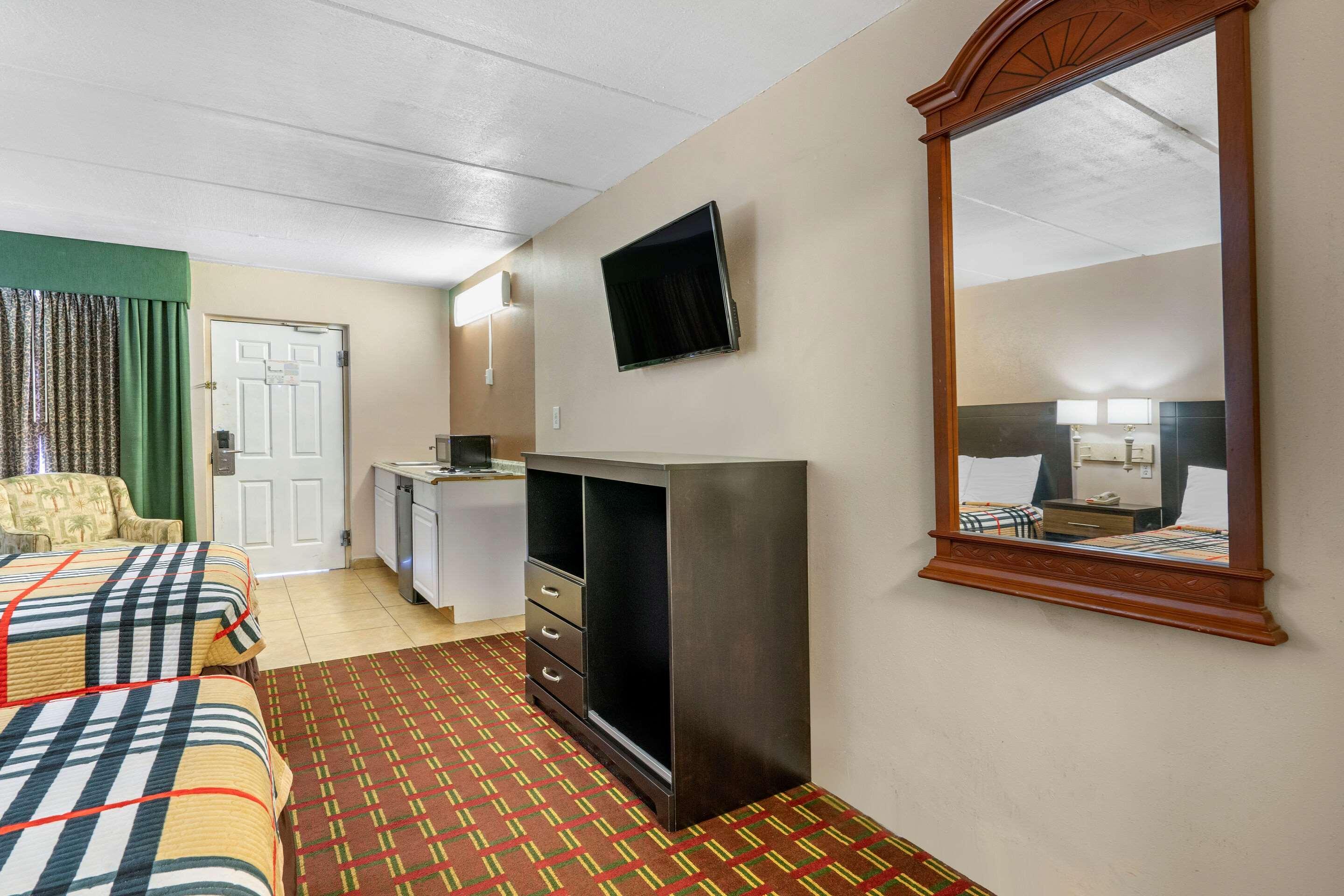 Rodeway Inn Clearwater-Dunedin Eksteriør bilde