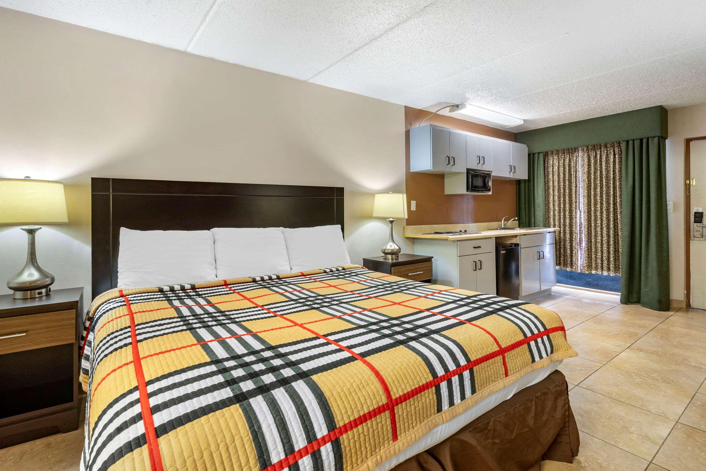 Rodeway Inn Clearwater-Dunedin Eksteriør bilde