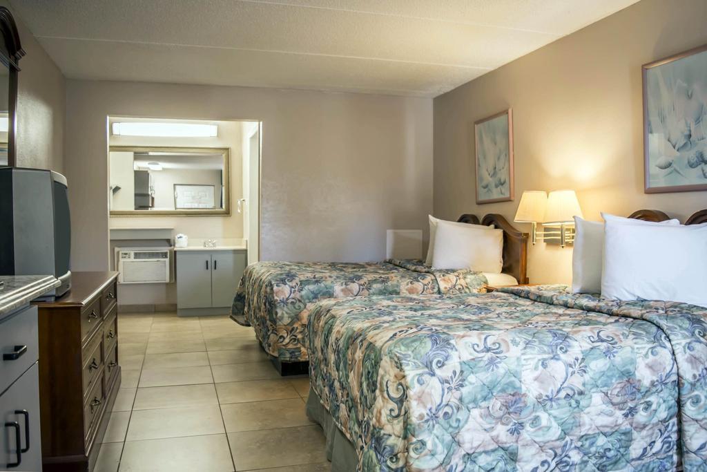 Rodeway Inn Clearwater-Dunedin Eksteriør bilde